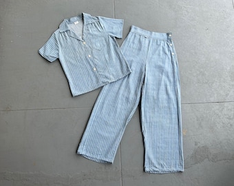 Conjunto de ropa de trabajo de los años 40. Camiseta y pantalón vintage de los años 40. Tallas XS a XS/S.