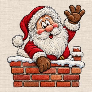 Könnte beinhalten: Ein gesticktes Motiv vom Weihnachtsmann, der aus einem roten Backsteinschornstein winkt. Er trägt einen roten Anzug mit weißem Pelzbesatz und eine passende Mütze. Der Schornstein ist mit weißem Schnee bedeckt, der Weihnachtsmann hat braune Handschuhe.