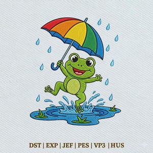 Op de afbeelding: Een cartoonkikker springt in een plas onder een regenboogparaplu. Regendruppels vallen rond de kikker en creëren een speelse scène. De afbeelding heeft een lichtblauwe achtergrond en is een ontwerp voor borduurwerk.