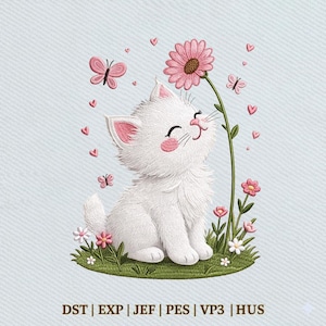 Könnte beinhalten: Gesticktes Design einer weißen Katze mit rosa Akzenten, die in Gras mit rosa Blumen und Schmetterlingen sitzt. Die Katze riecht an einer großen rosa Blume. Herzen schweben im Hintergrund. Der Text lautet: DST | EXP | JEF | PES | VP3 | HUS.