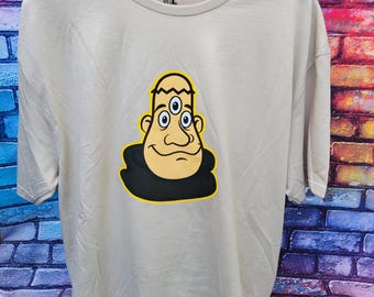 Camisa del fraile que todo lo ve