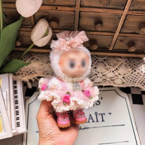Pinkes Rosa Häkel Outfit für Labubu 17 cm Puppe, Handgefertigtes Rosa Rosa Häkelkleid Bild 3