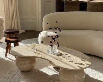 Mesa de centro elíptica de travertino – Patas esféricas esculturales, mobiliario contemporáneo para sala de estar.