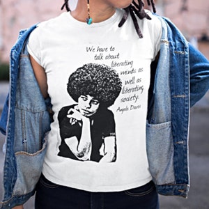 Angela Davis--Liberating Minds|Camiseta unissex de manga curta
