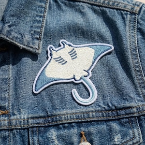 Cute Stingray Embroidered Patch Kawaii Ocean Animal Applique Iron On Blue Manta Ray Decal for Denim Jacket Backpack