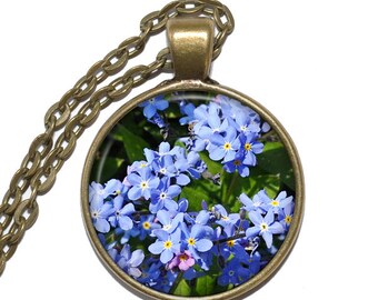 FORGET ME NOT Necklace/Keyring, Flower Necklace, Myosotis, Art Pendant Necklace, Glass Pendant, Remembrance Gift