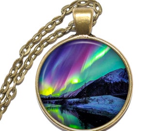 Northern Lights Necklace: Aurora Borealis Pendant With Snowy 