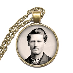 Collar WYATT EARP, Viejo Oeste, Agente de la ley, Jugador, Dodge City, Deadwood, Tombstone, O.K. Corral, Colgante artístico