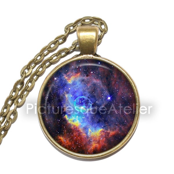 Collier nébuleuse bulle, constellation de Cassiopée, galaxie, espace, univers, collier pendentif art, pendentif en verre, bijoux faits main