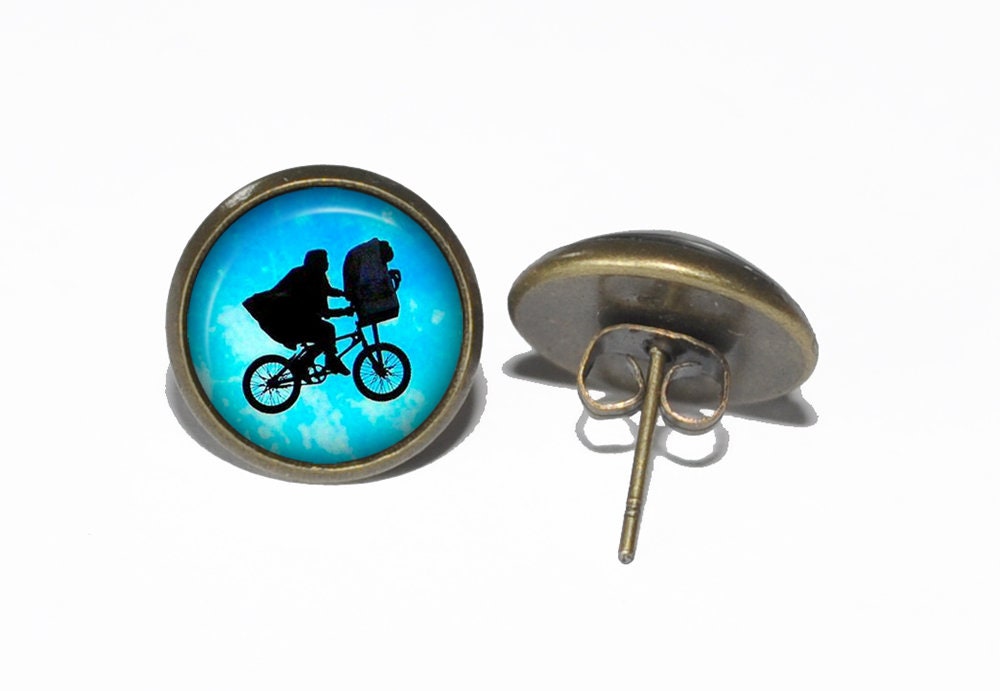 E.T. Stud Earrings, Movie, Extraterrestrial, Elliott, Alien, Lead free, Cadmium free, Nickel free, Stainless steel