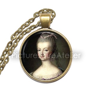 MARIE ANTOINETTE Necklace/Keyring, Queen, Dauphine of France, Madame Déficit, Louis XVI, Art Pendant Necklace, Glass Pendant