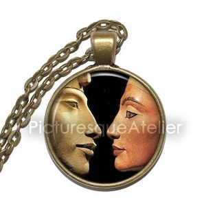 NEFERTITI & AKHENATEN Necklace/Keyring, Queen, Hereditary Princess, Pharao, Amenhotep IV, Egyptian, Ancient, Handmade Jewelry, Glass Pendant