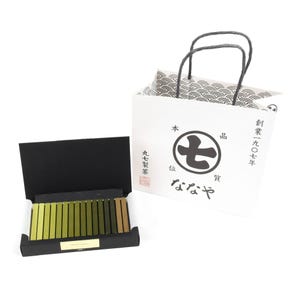 Nanaya Premium Matcha Stick Set – Japansk Matcha Choklad Variety Pack | Autentisk Gåva från Japan | Julklapp