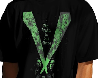 The Truth Is Out - Sci-fi Inspired T-Shirt – UFO/Alien Graphic Tee