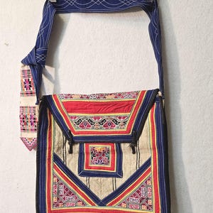 70s Mhong Embroidery Vintage Tribal Blue Colorful Handmade Shoulder Bag Karen Yao Dao Mien Maio Tribe Boho Style Traditional Northern Tote
