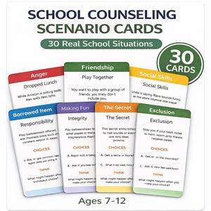 Könnte beinhalten: Ein Kartenspiel "Schulberatungs-Szenarienkarten" mit 30 realen Schulsituationen. Die Karten behandeln Themen wie Wut, Freundschaft und soziale Fähigkeiten, mit Auswahlmöglichkeiten und Aufforderungen für Kinder im Alter von 7-12 Jahren. Die Karten sind weiß mit farbigen Rändern.