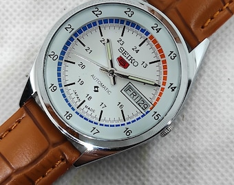 Seiko 5 Automatikuhr, weißes Zifferblatt, braune Lederuhr, mechanische Uhr