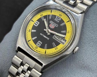 Vintage Seiko 5 Automatic Watch – Black Yellow Dial, Japan Stainless Steel