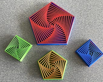 Geometrischer Spiraluntersetzer STL, Pentagon Platz Schreibtisch Decor (Digitaler Download)