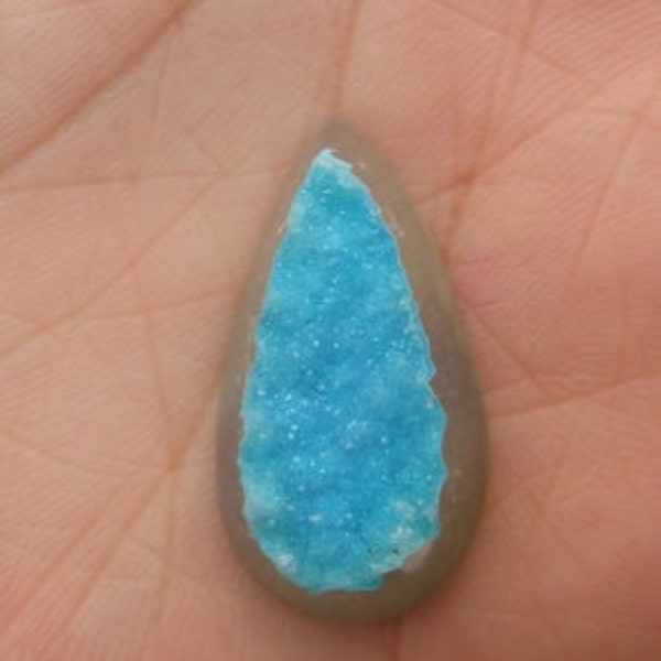 Beautiful Ocean Blue Agate Drusy Cabachon. For wirejewelry and silversmithing (25 x 13 mm)