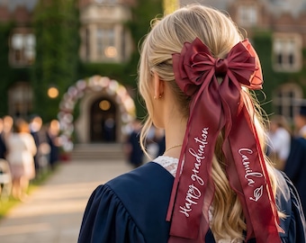Fermaglio per capelli con fiocco ricamato personalizzato, accessori per capelli in nastro di raso personalizzati, fiocchi eleganti, regalo unico per la laurea