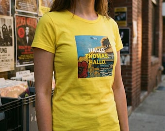 Hello Thomas. Hello. - T-shirt for everyone who feels it | flzlike.