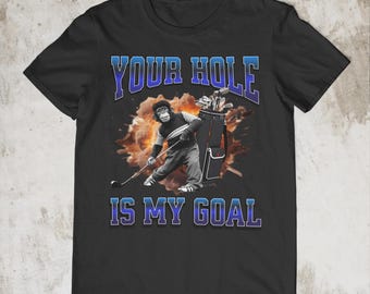 Camiseta divertida de golf "Tu hoyo es mi objetivo", camiseta con meme de golf, camiseta de regalo para golfistas, camiseta deportiva divertida, camiseta para amantes del golf, camiseta con humor de golf.