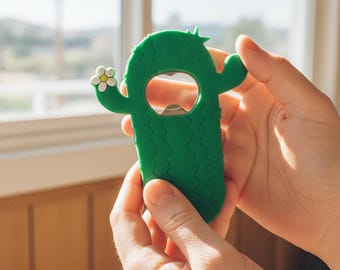 Minimalistischer magnetischer Flaschenöffner in Kaktusform für Erwachsene, sauberes Kühlschrankbar-Zubehör, modernes Freundgeschenk, Erntedankgeschenk