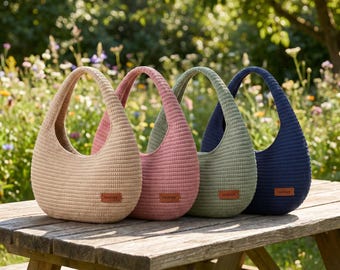 Crochet Crescent Hobo Bag Pattern, Sculpted Shoulder Bag, Seamless Construction, PDF Download