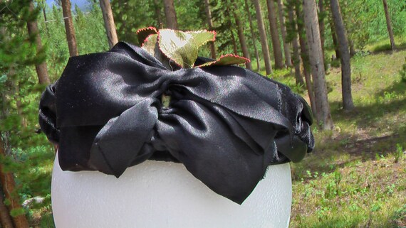 Vintage Black Beret 50s 60s Hat Velvet Beret Styl… - image 3