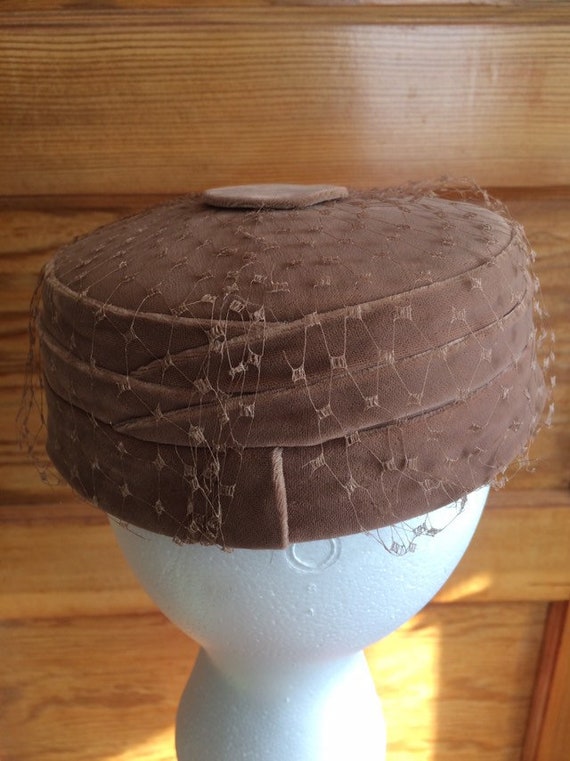 Vintage Brown Velvet Velour Pillbox Hat Cocktail … - image 3