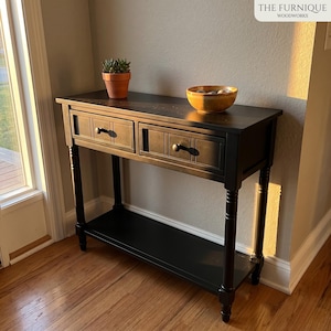 Black Traditional Console Table with Two Storage Drawers and Display Shelf Daisy Series