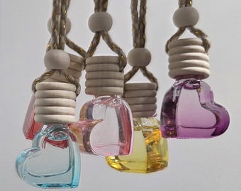 Diffusore per auto a forma di cuore, profumato al legno di vaniglia ghiacciato / deodorante per ambienti dal profumo intenso / fragranze ecologiche e adatte agli animali domestici