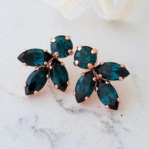 Emerald earrings,Bridal earrings,Rose gold earrings,Emerald stud earrings,Bridesmaid gift,Petite earrings,Cluster earring,Vintage earrings