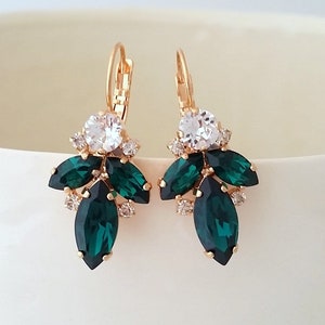 Emerald earrings,Bridal earrings drop,Rose gold earrings,Emerald drop earrings,Bridesmaid gift,Petite emerald drop earrings,Vintage earrings