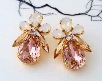 Blush earrings,Blush Bridal earrings,Rose gold earrings,white opal earring,Champagne blush Bridal earring,bridesmaids gift,Crystal earring