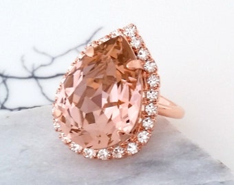 Blush ring,blush pink ring,Blush Cocktail ring,Morganite ring,alternative engagement ring, ring,Victorian Style Ring,Rose gold ring