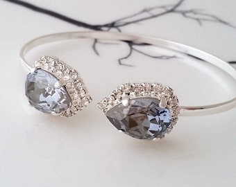 Dusty Blue bracelet,Dusty blue cuff bracelet,Blue bridal bracelet,Blue bridesmaid gift,Crystal bracelet,Blue bracelet,slate Blue bracele