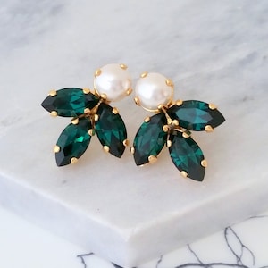 Emerald earrings,Emerald Bridal earrings,Emerald and Pearl cluster earrings,Emerald green earrings,Bridesmaid gift,Petite earrings