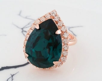 Emerald ring,Emerald statement ring,Emerald Cocktail ring,Dark green ring,Crystal ring,Raindrop shape ring,Victorian Style Ring,Rose gold