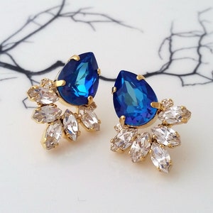 Sapphire earrings,Blue earrings,Blue sapphire stud earring,Royal Blue cluster earrings,Bridal sapphire Earrings,Sapphire Bridesmaid Earrings