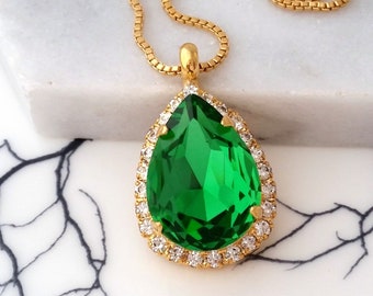 Emerald necklace,Dark green necklace,Emerald bridal necklace,Emerald Crystal necklace,Emerald pendant necklace,Bridesmaids necklace