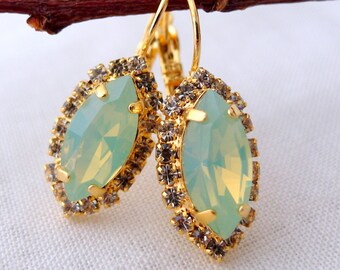 Mint opal earrings,Opal Drop earring, Bridesmaid gifts, Bridal earrings Dangle earrings, wedding jewelry, gold or silver