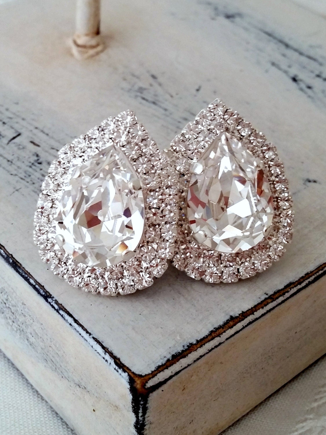ピアス Long Glass Stone Earrings Phoebe Long Shimmer Stone Earrings – Splendid Iris