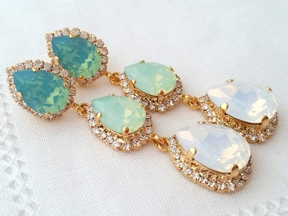 Opal earrings,white opal earrings,Mint opal earrings,Long Chandelier earrings,Bridal earrings,bridesmaid jewelry,Dangle earrings,Crystal