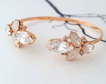White Opal bracelet,Opal Wedding jewelry, Bridal bracelet,Crystal bracelet, Cuff bracelet, Bangle bracelet, Crystal crystal, Leaf bracelet