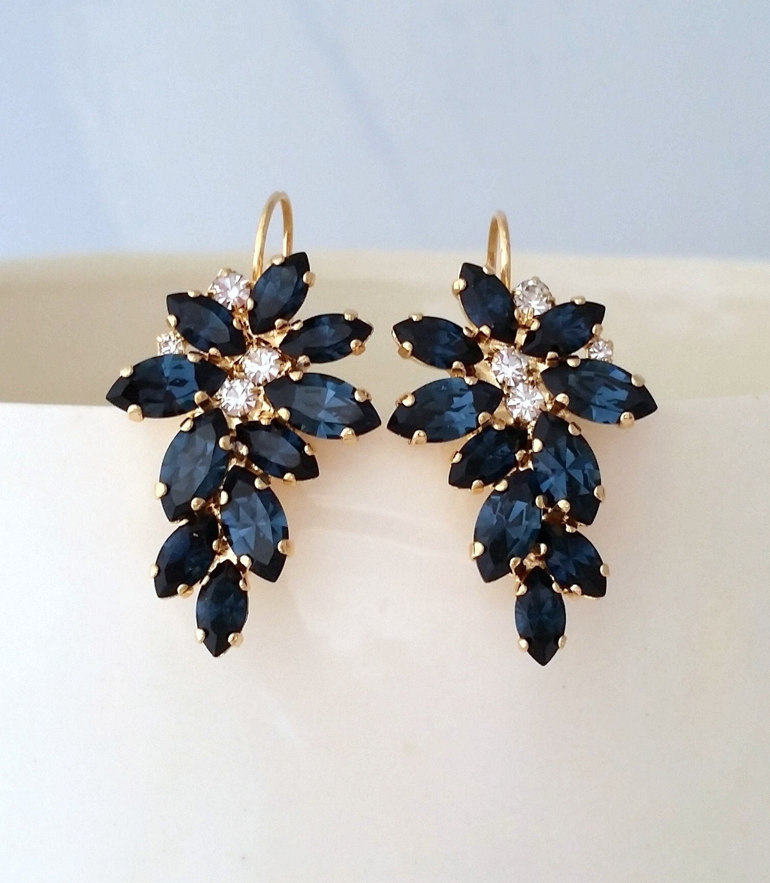 Gold Earrings for Formal Dresses - Etsy Gold Earrings for Formal Dresses - Etsy