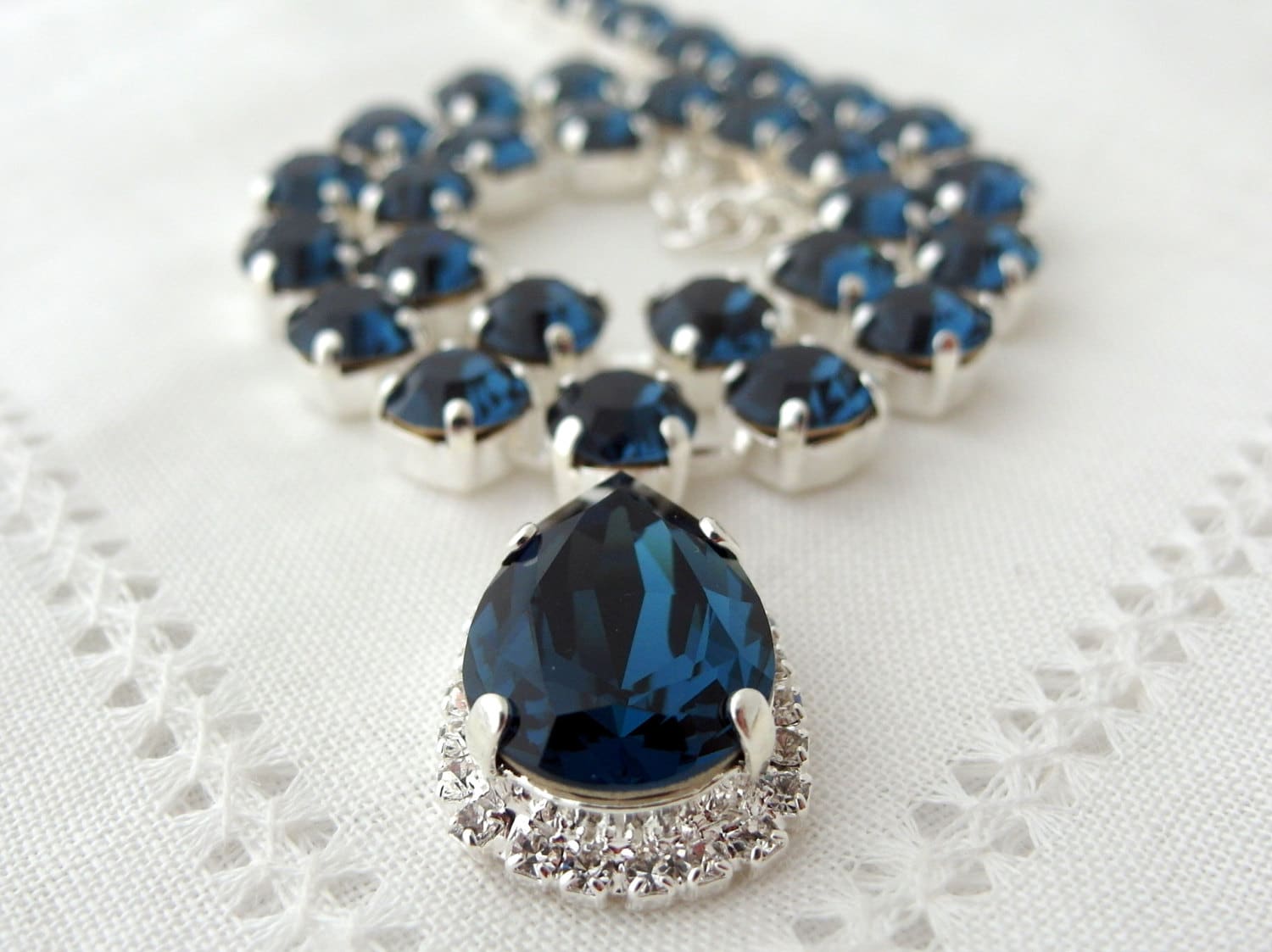 Navy blue Swarovski crystal necklace, Sapphire Choker Bridal necklace, Statement necklace, Bridesmaids gift Tennis necklace,Wedding jewelry Navy blue Swarovski crystal necklace, Sapphire Choker Bridal necklace, Statement necklace, Bridesmaids gift Tennis necklace,Wedding jewelry