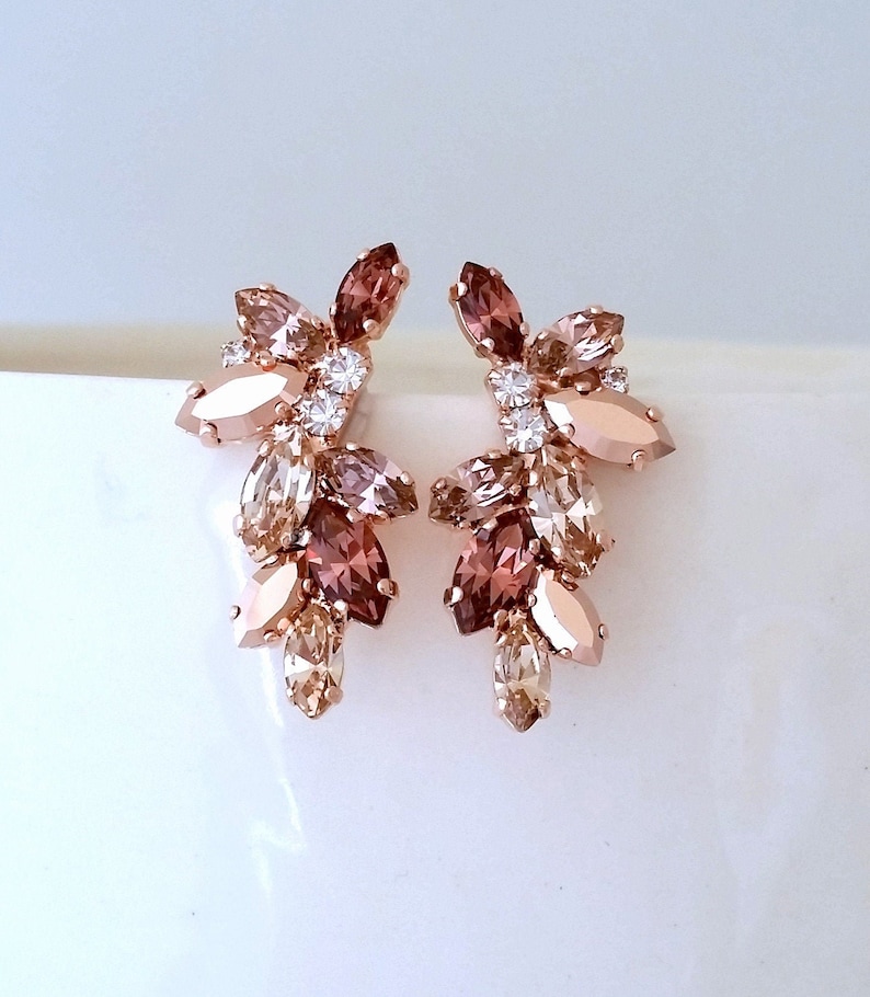 Blush earrings,Blush champagne Bridal earrings stud,Blush cluster earrings,Bridesmaids earrings,blush Wedding jewelry,Crystal earrings zdjęcie 1