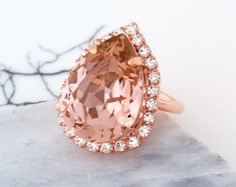 Blush ring,blush pink ring,Blush Cocktail ring,Morganite ring,alternative engagement ring, ring,Victorian Style Ring,Rose gold ring